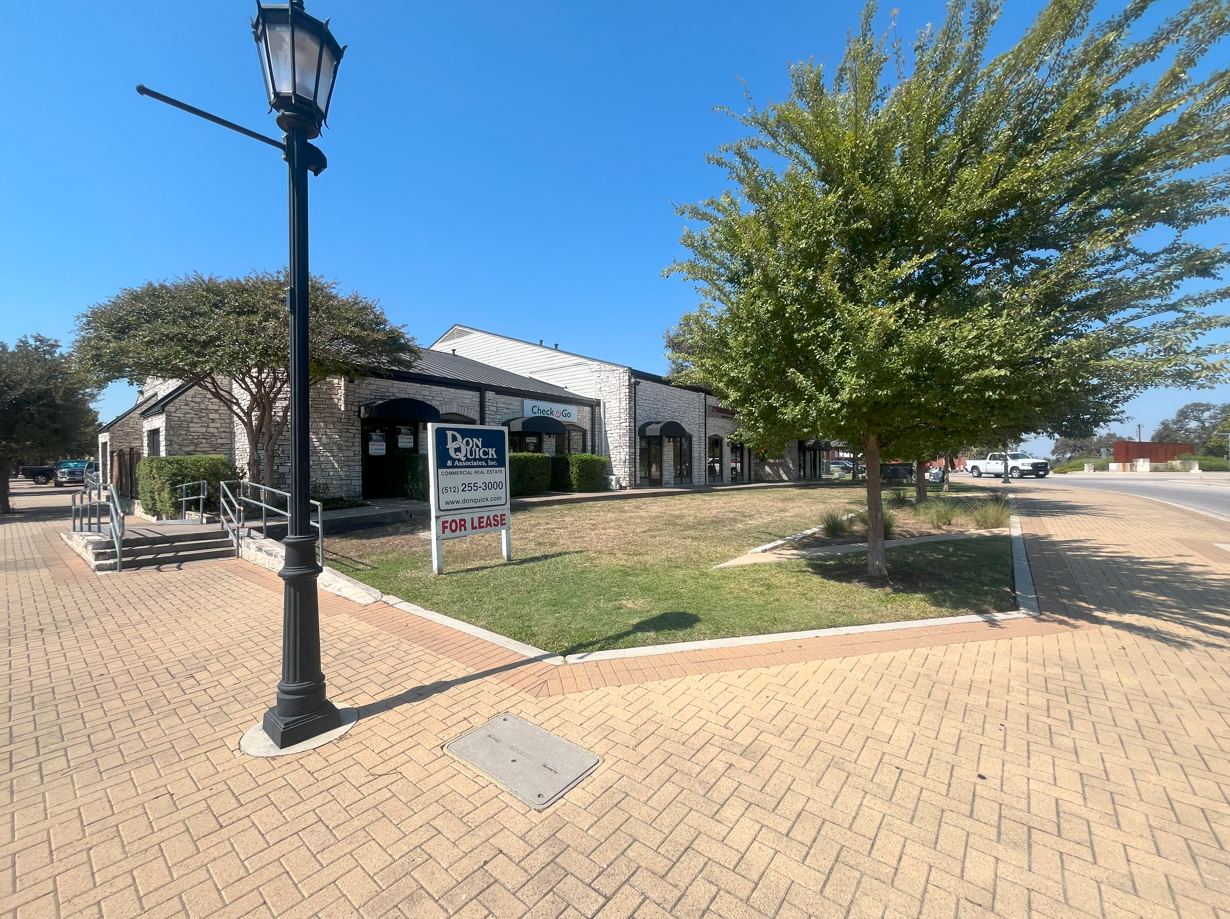 206 W Main St, Round Rock, TX